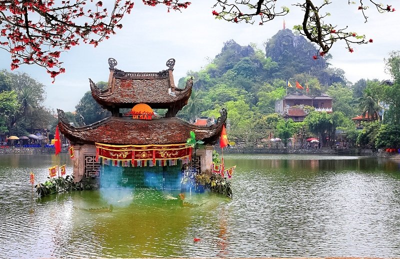 hoi-chua-thay-dien-ra-vao-ngay-nao-nam-mau-tuat-2018