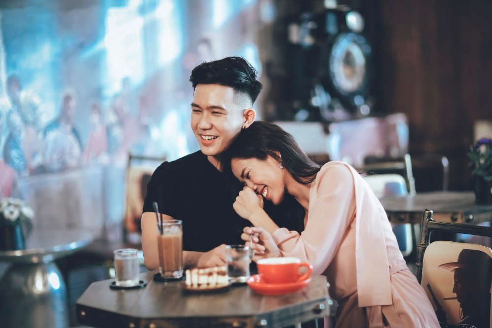 bi-a-hau-bella-mai-lua-mang-thai-khac-viet-chap-nhan-la-nguoi-do-vo-va-cai-ket-bat-ngo