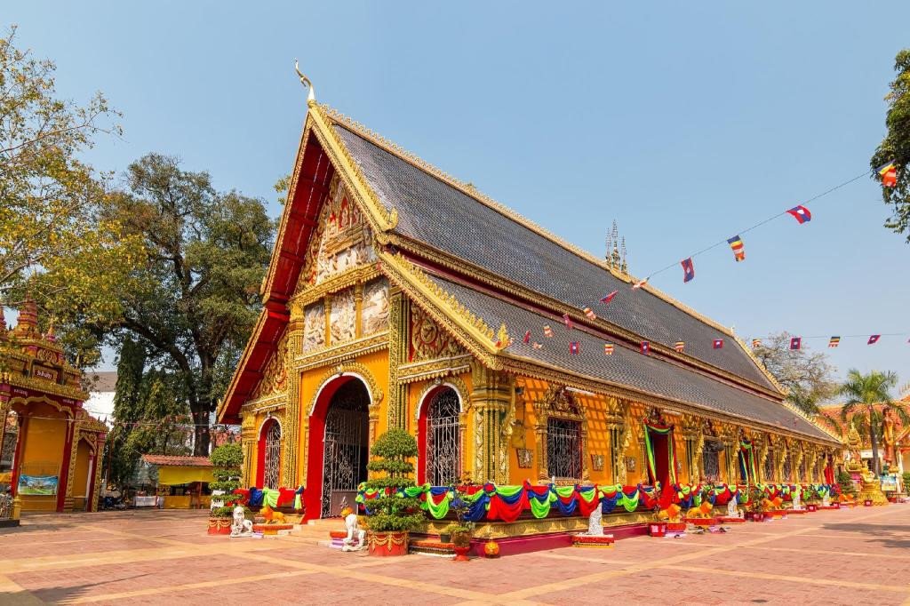 Những điểm tham quan không thể bỏ qua khi đến Viêng Chăn