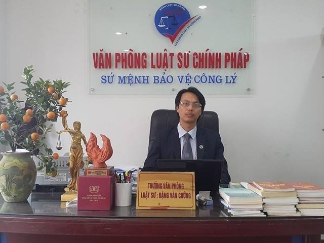ca-si-chau-viet-cuong-co-the-doi-mat-cung-luc-hai-toi-danh-voi-muc-hinh-phat-len-den-tu-hinh