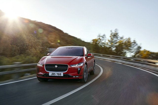 SUV chạy điện đầu tiên của Jaguar đáng giá bao nhiêu?