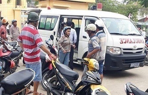 uong-sua-milo-nutifood-hoc-sinh-ngo-doc-chat-luong-sua-trong-chuong-trinh-sua-hoc-duong-co-van-de