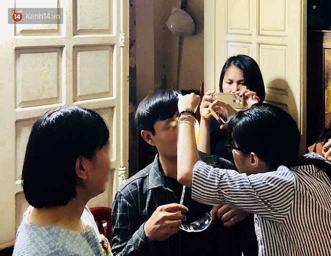 an-oi-con-da-nhin-thay-chua-doi-mat-cua-con-da-duoc-thap-sang-them-mot-lan-nua-roi