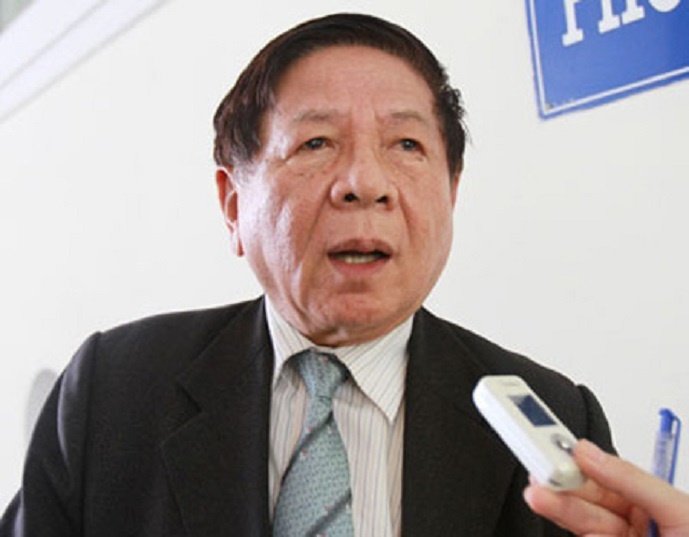 giao-vien-quy-de-xin-loi-phu-huynh-phu-huynh-neu-guong-xau-cho-cac-con
