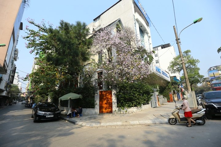 ngo-ngang-ha-noi-thang-ba