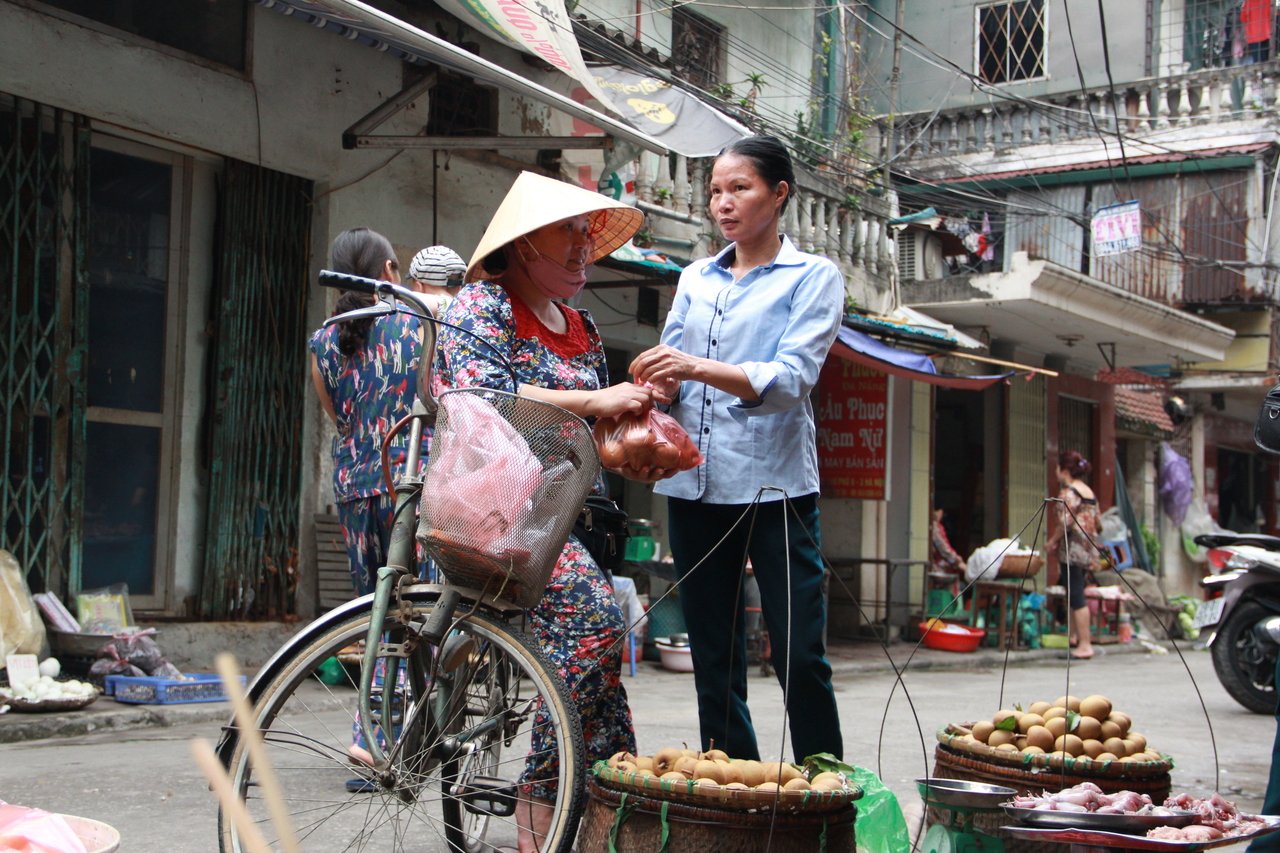 ghe-tham-con-pho-dac-biet-mang-ten-ngay-quoc-te-phu-nu-pho-83