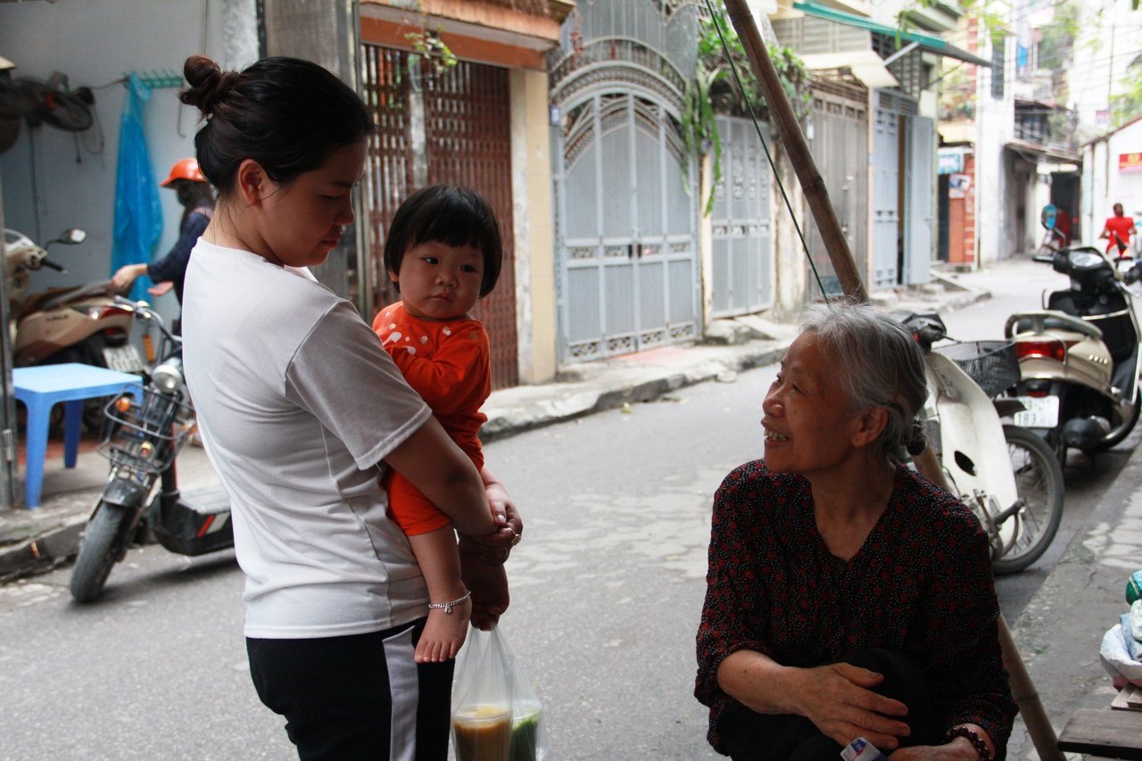 ghe-tham-con-pho-dac-biet-mang-ten-ngay-quoc-te-phu-nu-pho-83