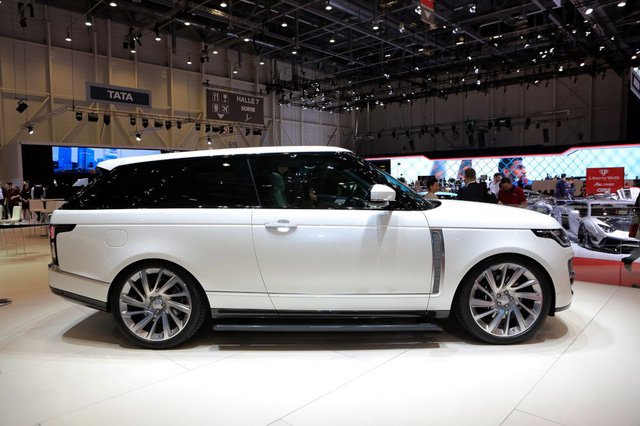 SUV 2 cửa Range Rover SV Coupe - Cuộc chơi táo bạo của Land Rover
