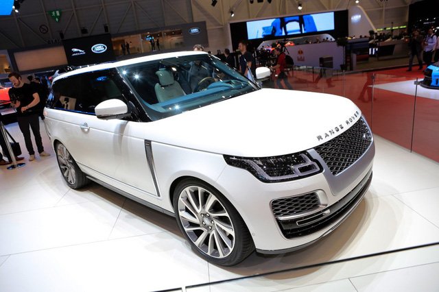 SUV 2 cửa Range Rover SV Coupe - Cuộc chơi táo bạo của Land Rover