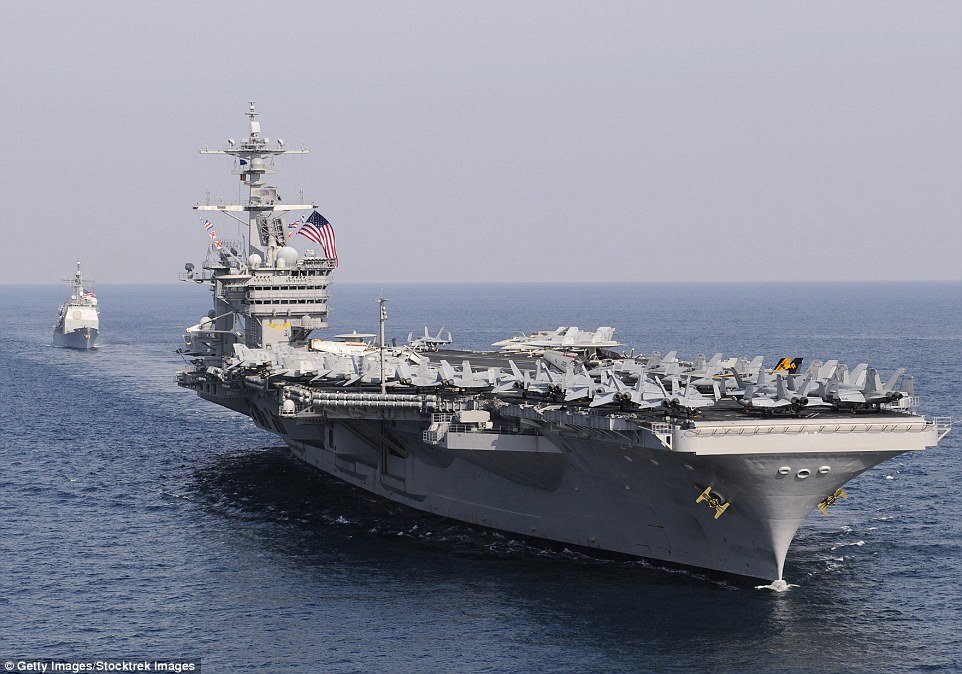 uss-carl-vinson-danh-dau-do-vi-tri-dat-thi-the-osama-bin-laden