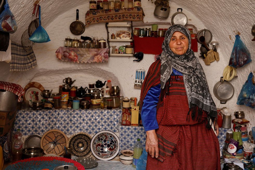 Những gia đình cuối cùng sống dưới lòng đất ở Tunisia