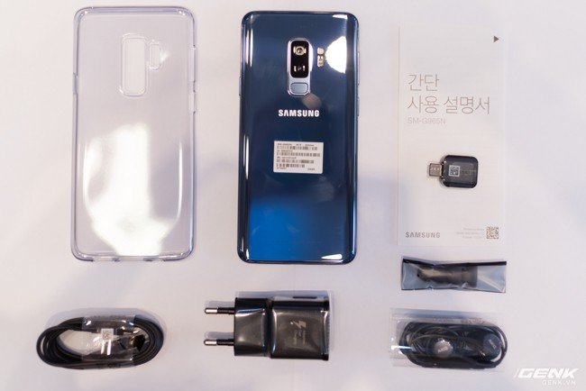 Cận cảnh Galaxy S9+ màu Xanh San Hô phiên bản nhà mạng KT Hàn Quốc