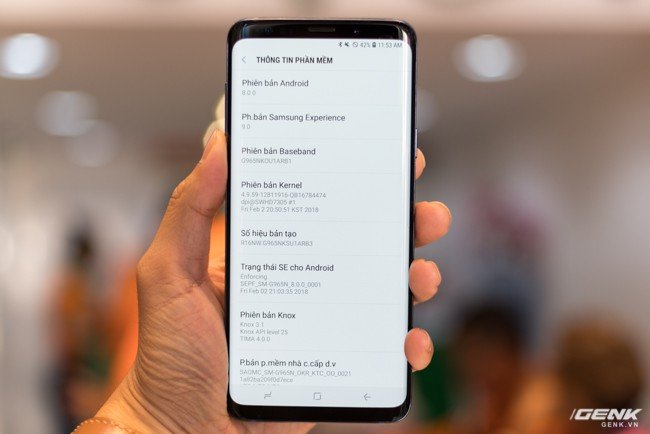 Cận cảnh Galaxy S9+ màu Xanh San Hô phiên bản nhà mạng KT Hàn Quốc