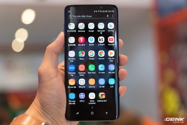 Cận cảnh Galaxy S9+ màu Xanh San Hô phiên bản nhà mạng KT Hàn Quốc