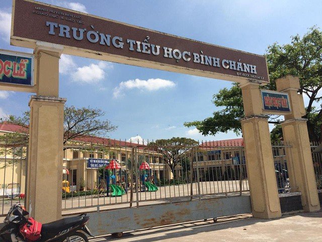 xoay-quanh-viec-co-giao-quy-xin-loi-phu-huynh