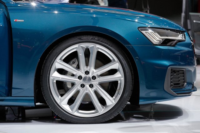 Audi A6 thế hệ mới - A8 thu nhỏ?