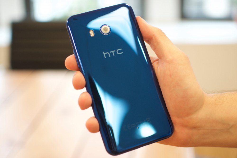 Những smartphone giảm giá mạnh nhất tháng 3/2018 tại Việt Nam