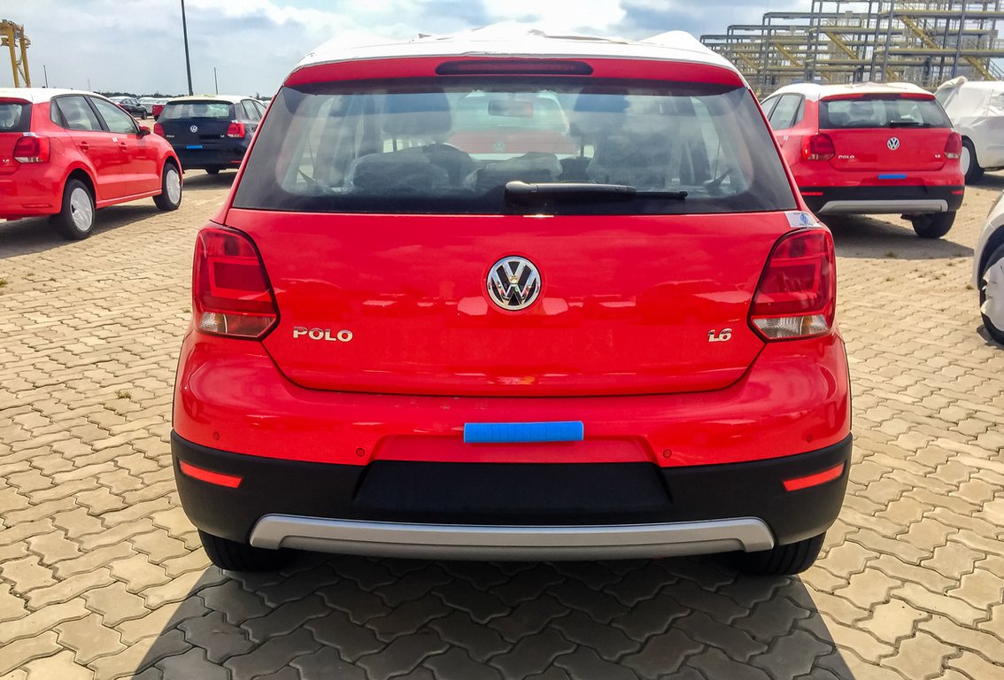 volkswagen-cross-polo-ve-viet-nam-gia-725-trieu-doi-thu-moi-cua-ford-ecosport