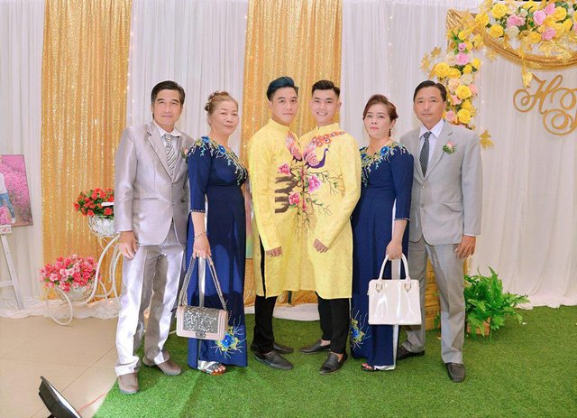 Đám cưới đồng tính nam của cặp đôi điển trai ở Đồng Tháp gây 