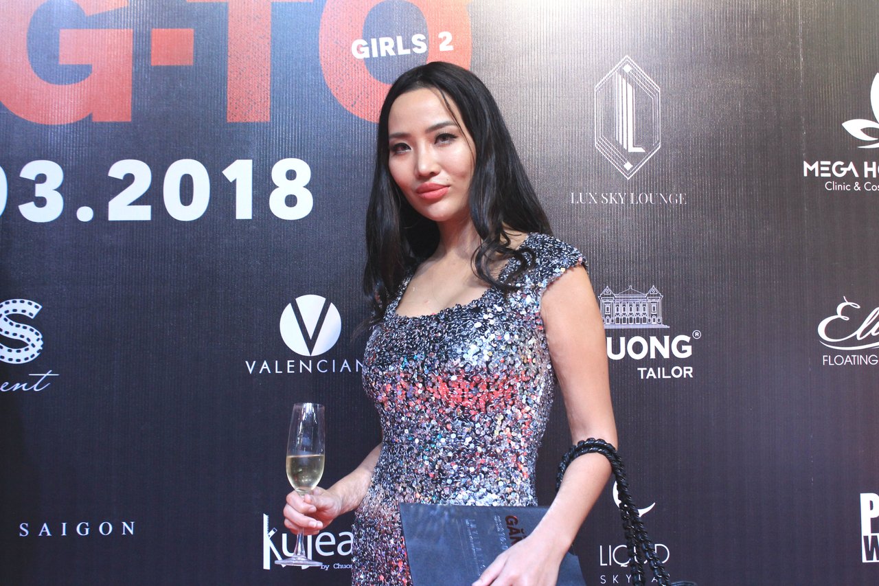 hang-loat-sao-viet-hoi-tu-chuc-mung-tran-bao-son-ra-mat-girls-2-nhung-co-gai-va-gang-to