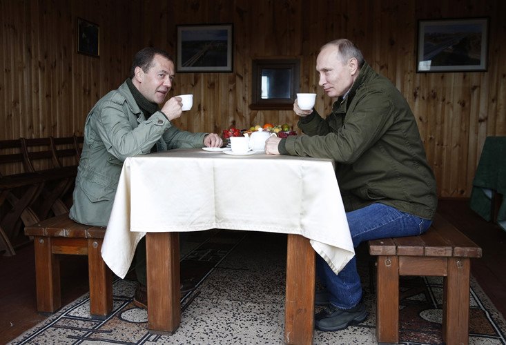 Thủ tướng Nga Medvedev chiến hữu đặc biệt của Tổng thống Putin