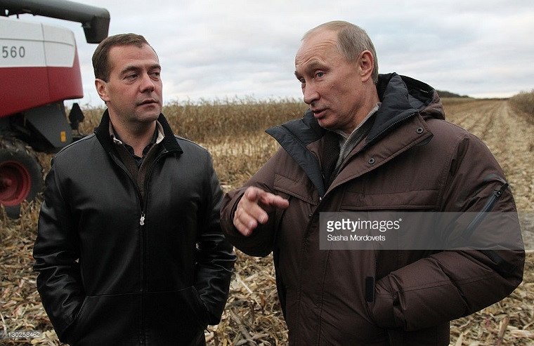 Thủ tướng Nga Medvedev chiến hữu đặc biệt của Tổng thống Putin