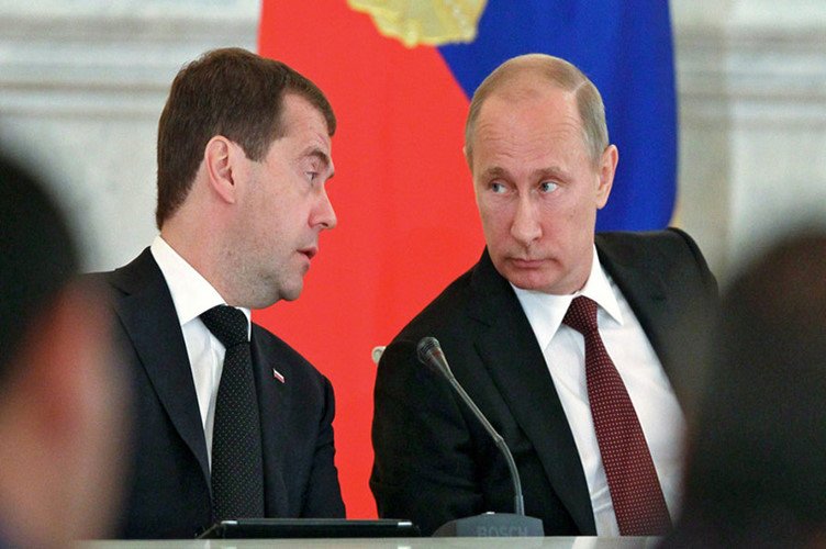 Thủ tướng Nga Medvedev chiến hữu đặc biệt của Tổng thống Putin