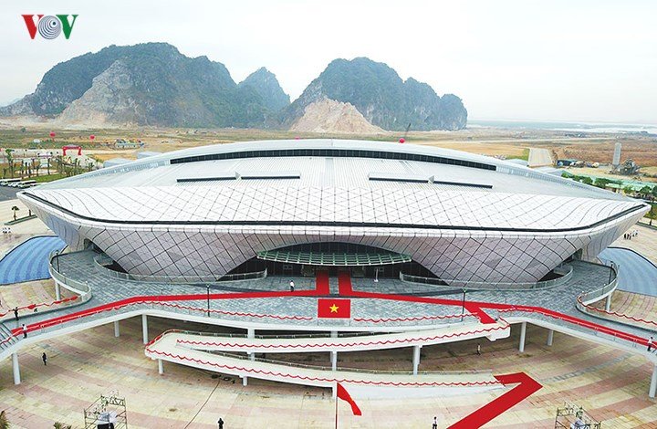 Quảng Ninh khánh thành nhà thi đấu đa năng 5000 chỗ tại Hạ Long