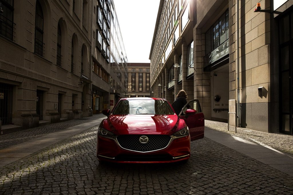 Mazda6 2018 giá từ 22.000 USD tại Mỹ