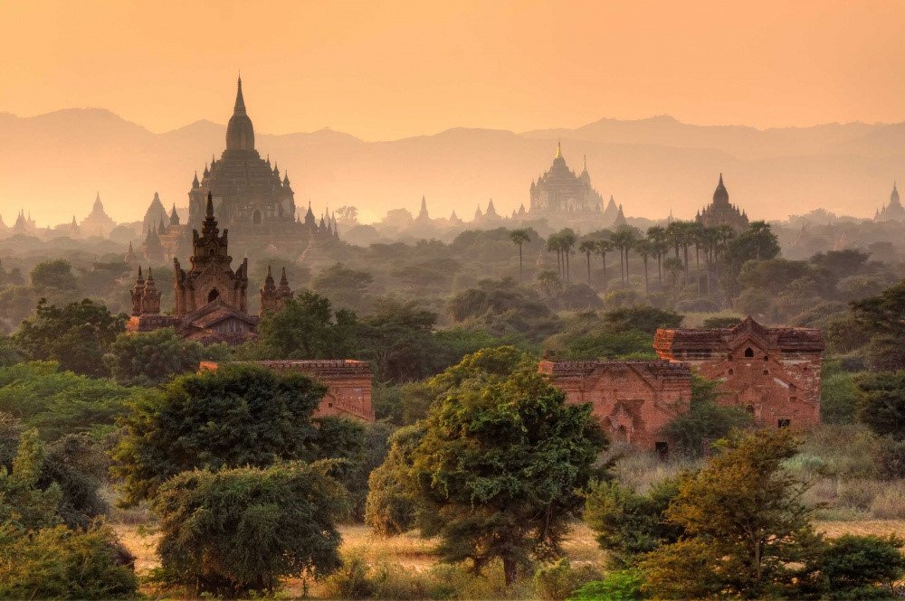 10 địa điểm 