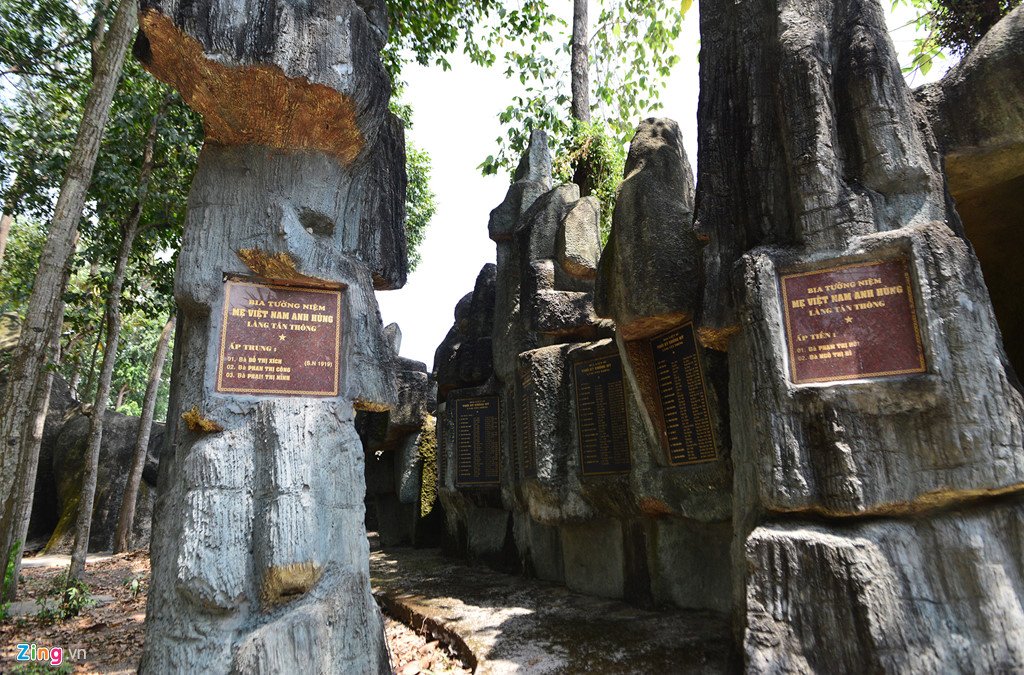 Đình Tân Thông - nơi ông Sáu Khải thưởng trà