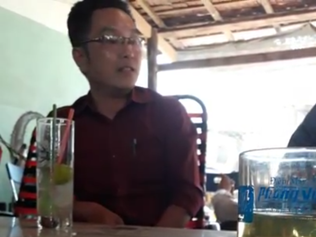 giao-vien-hop-dong-nghi-viec-4-thang-nhung-van-co-luong
