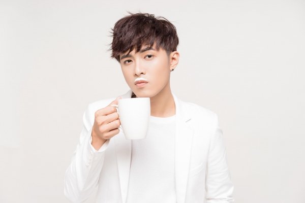 gin-tuan-kiet-la-ai-va-gin-tuan-kiet-suyt-bi-loai-khoi-sing-my-song