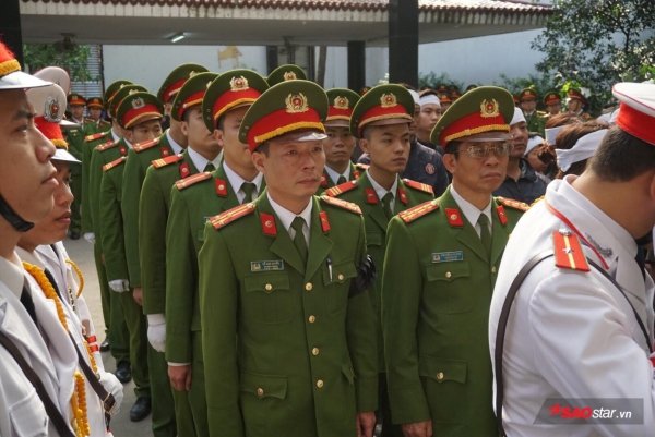 Lễ tang đẫm nước mắt của chiến sĩ PCCC hy sinh trong lúc làm nhiệm vụ