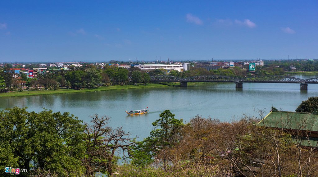 Những khoảnh khắc giao mùa lãng mạn ở cố đô Huế