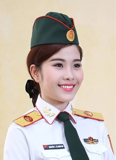 nam em la ai va tieu su hoa hau nguyen thi le nam em (2)