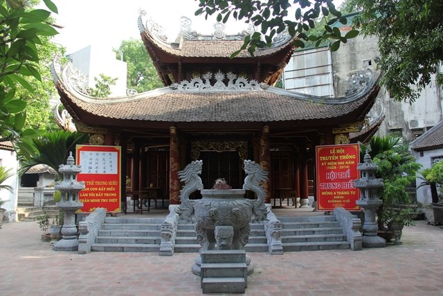 ve-thanh-hoa-nen-di-dau