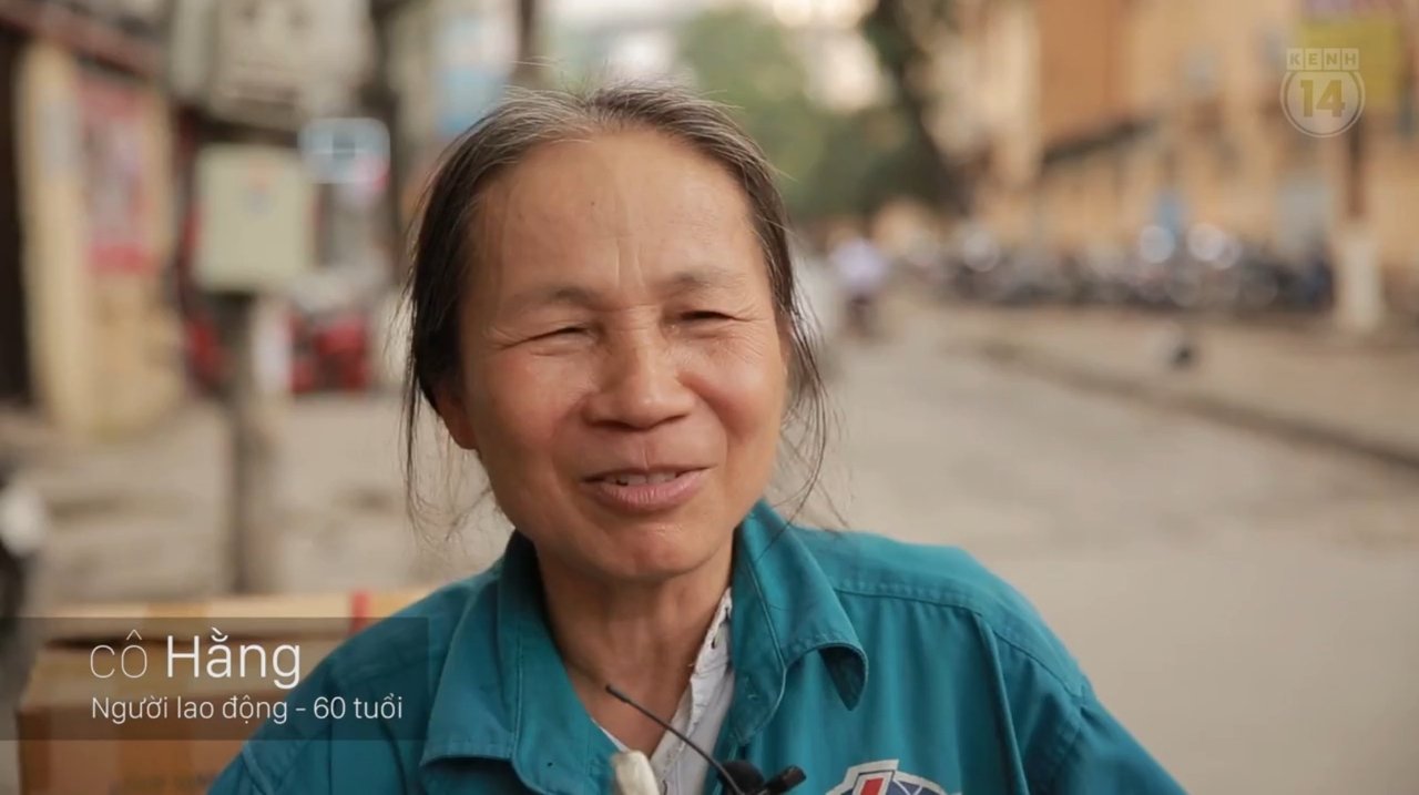 Họ nói gì khi được hỏi về hạnh phúc: Người lao động nghèo không hạnh phúc vì tiền, trẻ con chỉ cần 