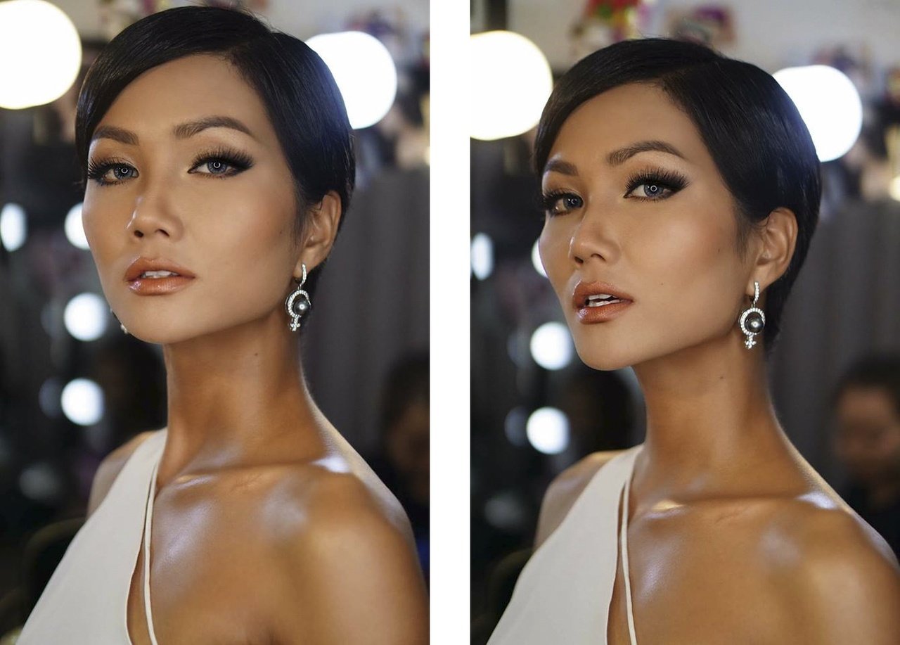 dat-len-ban-can-hhen-nie-va-catriona-gray-tai-miss-universe-2018-ke-8-lang-nguoi-nua-can-bat-phan-thang-bai
