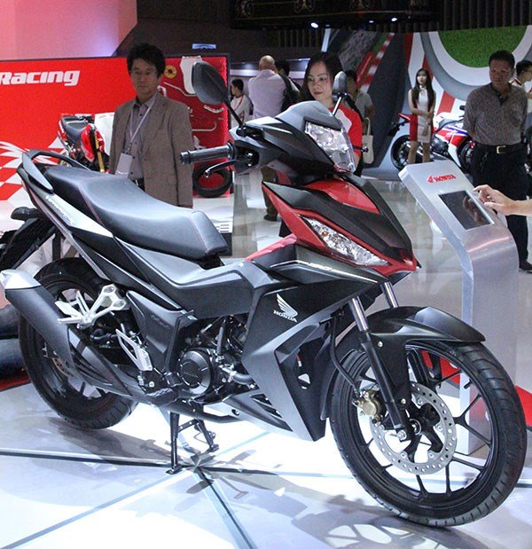 gia-xe-may-honda-hom-nay-213-gia-xe-sh-mode-winner-tang-manh