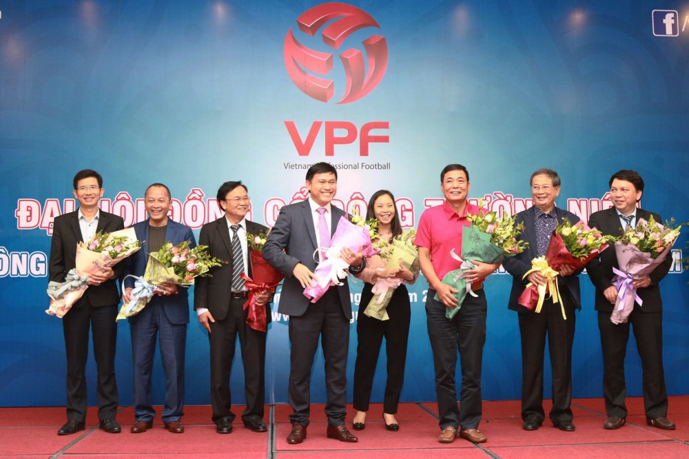 tran-anh-tu-la-ai-va-tran-anh-tu-co-gi-de-ngoi-vao-vi-tri-pho-chu-tich-vff