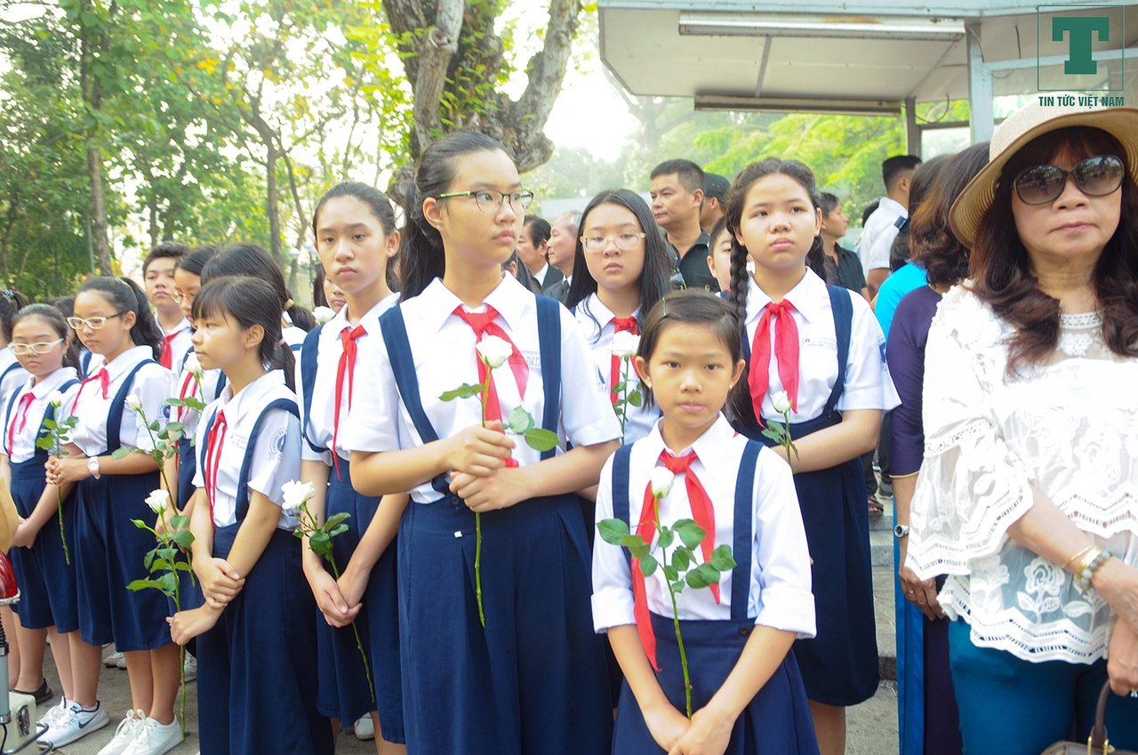 nhung-hinh-anh-an-tuong-trong-le-quoc-tang-cuu-thu-tuong-phan-van-khai