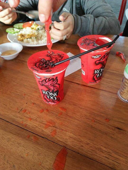 shock-nuoc-rong-do-ket-lai-thanh-mang-nhay-lung-nhung