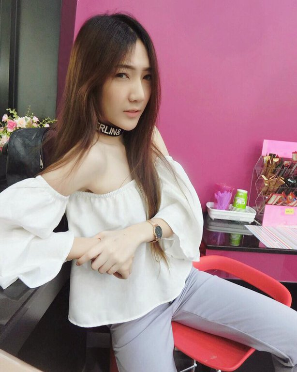 Cặp đồng tính nữ Thái Lan chưa bao giờ hết hot vì đã đẹp là phải đẹp cả đôi
