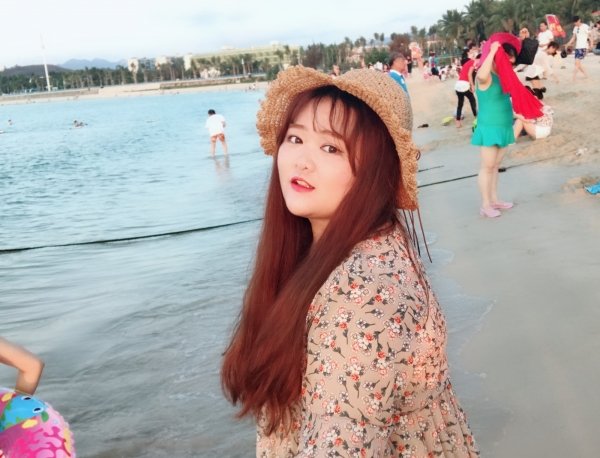 Mở to mắt ra mà xem cặp đôi nàng béo chàng soái ca, ai nhìn cũng phải ngưỡng mộ