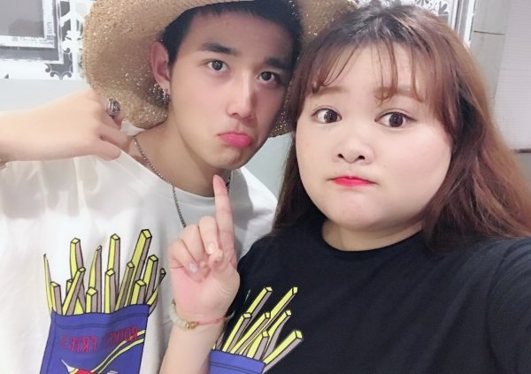 Mở to mắt ra mà xem cặp đôi nàng béo chàng soái ca, ai nhìn cũng phải ngưỡng mộ