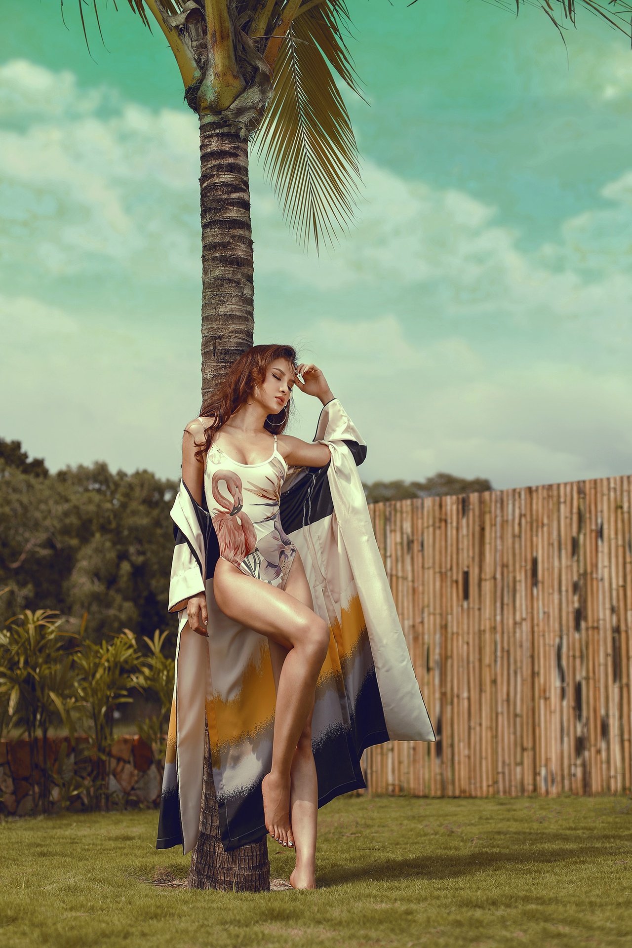 phuong-trinh-jolie-trong-showbiz-neu-ban-dung-mot-minh-ban-se-chet