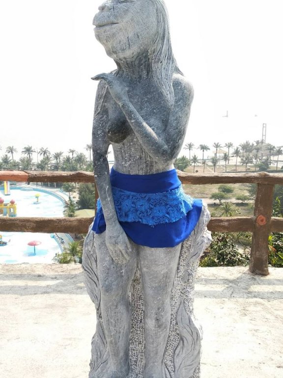 tuong-12-con-giap-hoa-than-duoc-mac-quan-bikini