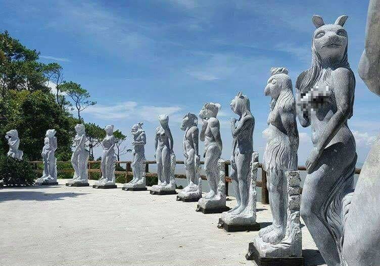 hon-dau-la-gi-va-tai-sao-lai-xuat-hien-tuong-12-con-giap-khoa-than-o-hon-dau