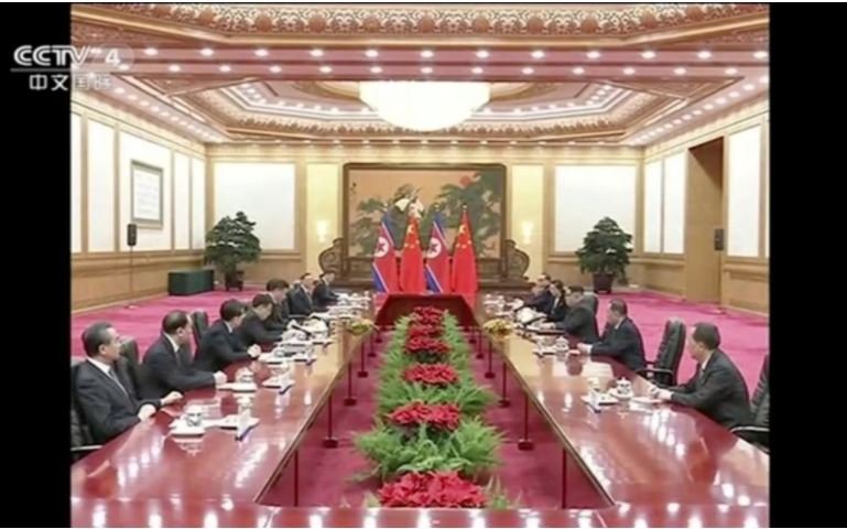 ong-kim-jong-un-gap-tap-can-binh-nhung-hinh-anh-hiem-hoi